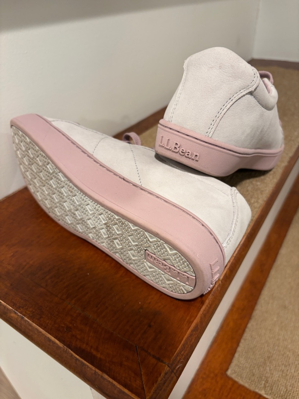 L.L. Bean Women's Low-Top Sneakers in Pale Pink and White - Picture 3 of 3